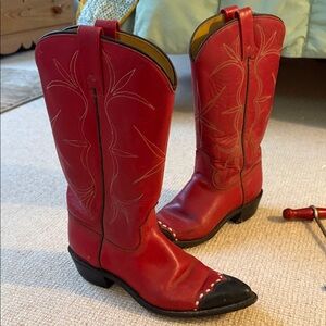 Harley-Davidson Red and Black Leather Heeled Boots